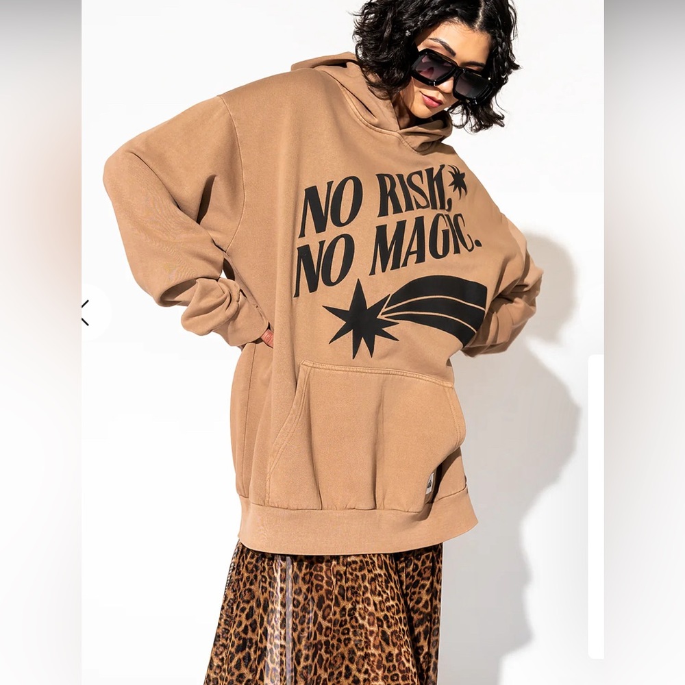 NWT Dressed in LaLa No Risk No Magic Sweatshirt Hoodie. S/M
